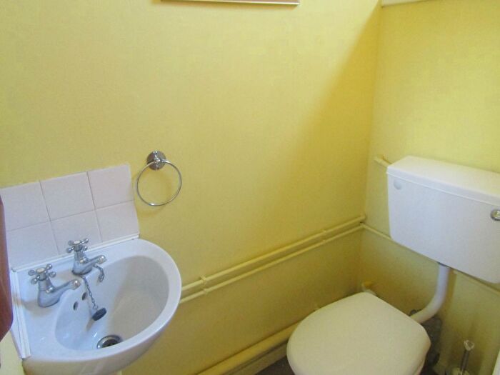 4 Bedroom Town House To Rent In Paynels, Orton Goldhay, Peterborough, PE2