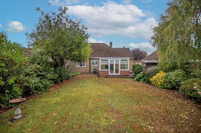 2 Bedroom Semi-Detached Bungalow For Sale In Culls Road, Normandy, GU3