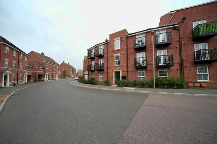 2 Bedroom Flat To Rent In Summerlin Drive, Milton Keynes, MK17