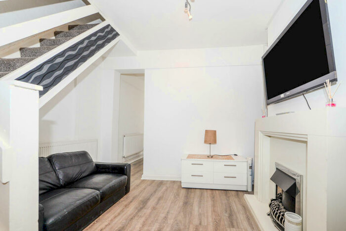 3 Bedroom Terraced House To Rent In Hawkins Street, Liverpool, Merseyside, L6