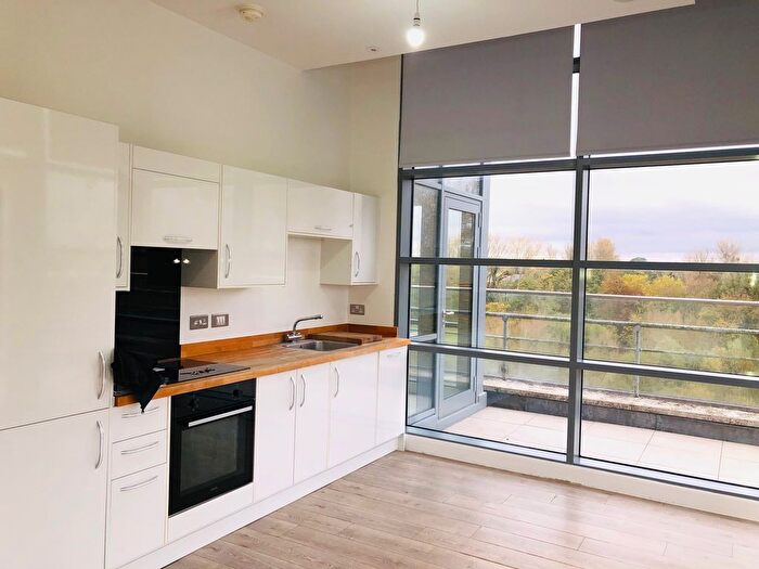 2 Bedroom Flat To Rent In Edinburgh House, Edinburgh Gate, Harlow, CM20