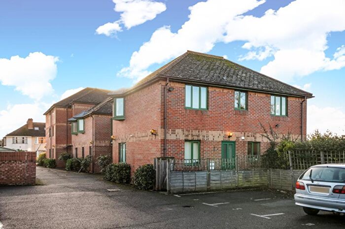 2 Bedroom Apartment To Rent In Cowley, East Oxford, OX4