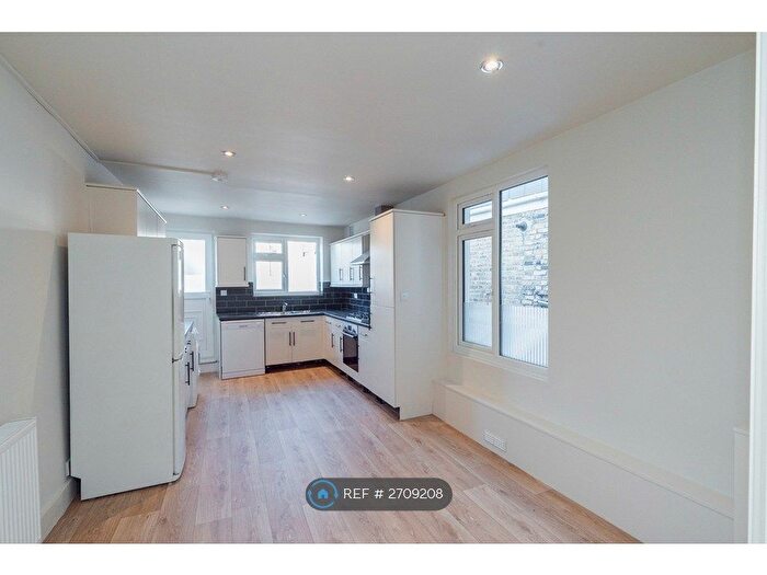 3 Bedroom Terraced House To Rent In Stephendale Road, London, SW6
