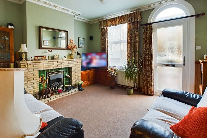 3 Bedroom Terraced House For Sale In High Street, Cottenham, Cambridge, CB24