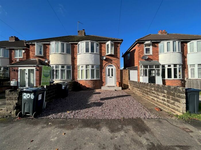 3 Bedroom Semi-Detached House To Rent In Church Road, Sheldon, Birmingham, B26