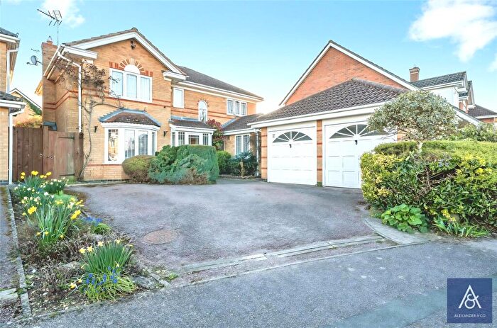 4 Bedroom Detached House For Sale In Old Oak Drive, Silverstone, Towcester, NN12