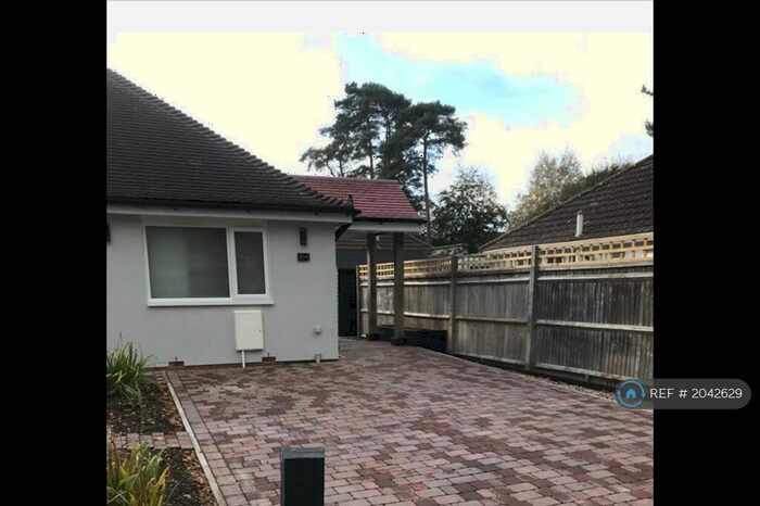 1 Bedroom Bungalow To Rent In The Quadrant, Hassocks, BN6
