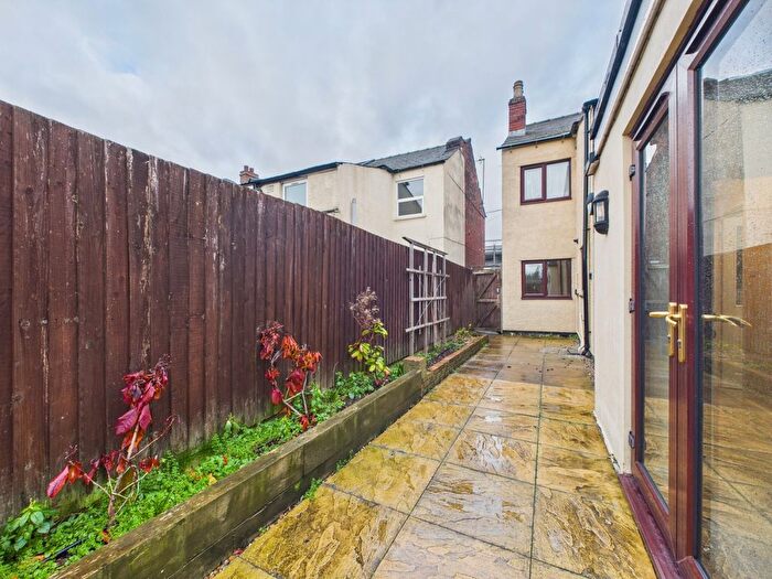 1 Bedroom Flat To Rent In Great Western Road, Gloucester, GL1