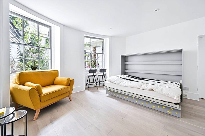 Studio To Rent In Gloucester Place, Marylebone, London, W1U