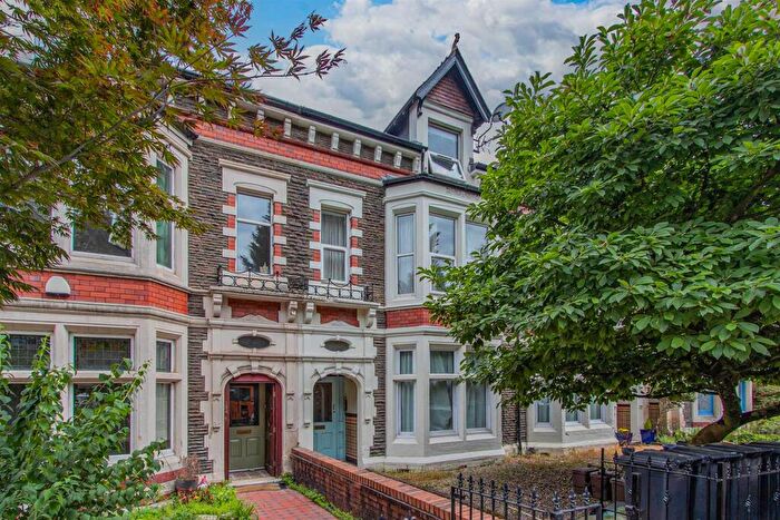 2 Bedroom Apartment To Rent In Llandaff Road, Pontcanna, Cardiff, CF11