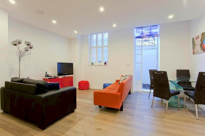 1 Bedroom Flat To Rent In Loxford House, Highbury, N5