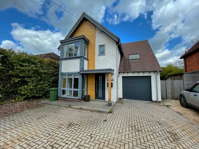 3 Bedroom Detached House To Rent In Broad Lane, Upper Bucklebury, Reading, RG7