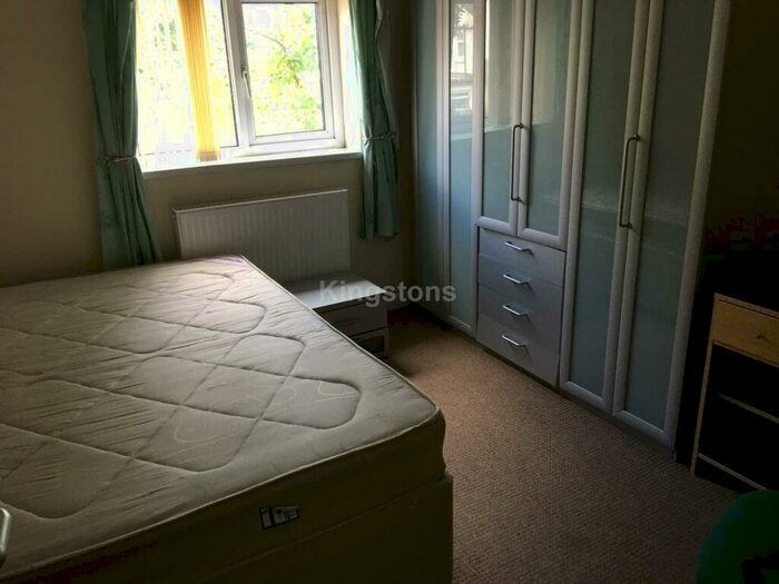 6 Bedroom Terraced House To Rent In Senghenydd Road, Cathays, Cardiff, CF24