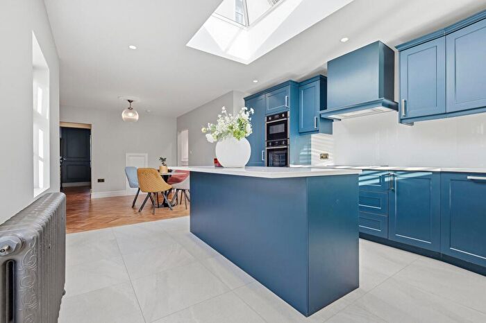 3 Bedroom Semi Detached House To Rent In Norsey Road, Billericay, CM11