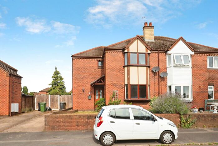 3 Bedroom Semi Detached House For Sale In Watchtower Road, Stourport-On-Severn, DY13