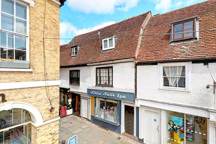 1 Bedroom Flat For Sale In High Street, Ware, SG12