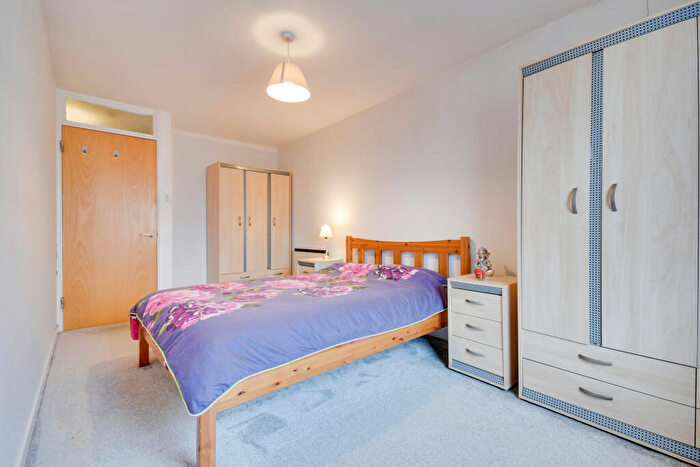 1 Bedroom Flat For Sale In Glebe Road, Chelmsford, CM1