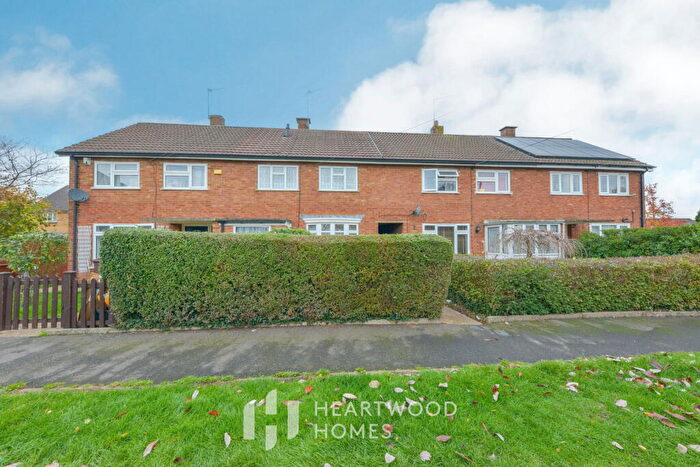 2 Bedroom Terraced House For Sale In Thirlmere Drive, St. Albans, AL1