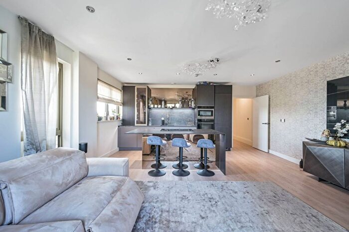 3 Bedroom Flat For Sale In Lawn Road, Hampstead, London, NW3