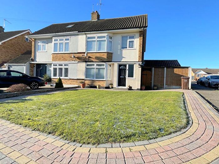 4 Bedroom House For Sale In Woodlow, Thundersley, Benfleet, SS7