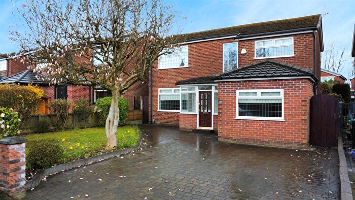 4 Bedroom Detached House For Sale In Bleak Hill Road, Windle, St Helens, WA10