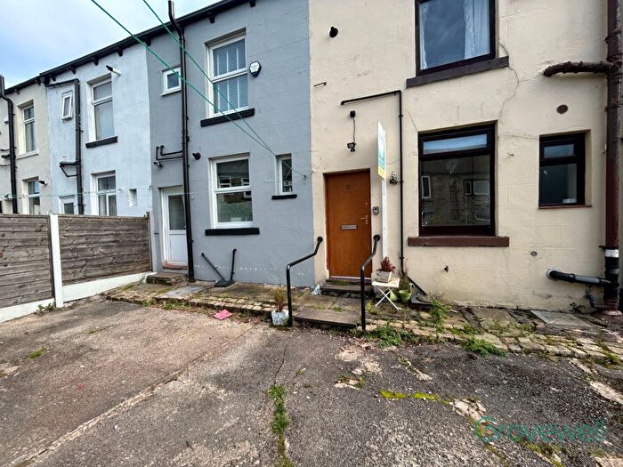 2 Bedroom Terraced House To Rent In Phoenix Street, Springhead, Oldham, OL4