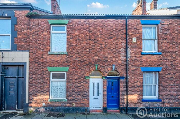 2 Bedroom Terraced House For Sale In Wistaston Road, Crewe, Cheshire, CW2