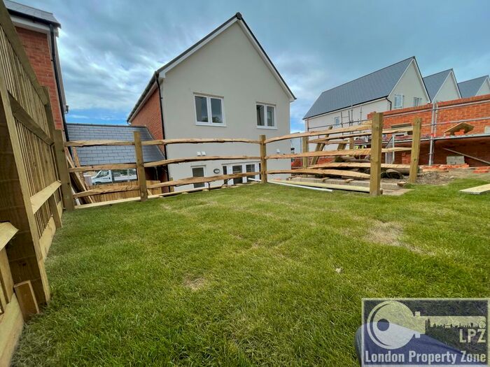 3 Bedroom Detached House To Rent In Braming Crescent, Tunbridge Wells, TN2