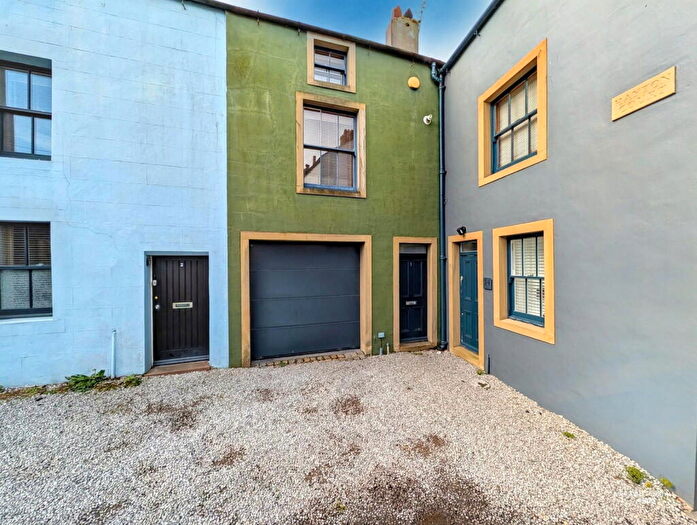 1 Bedroom Maisonette For Sale In Dove Lane, Workington, CA14