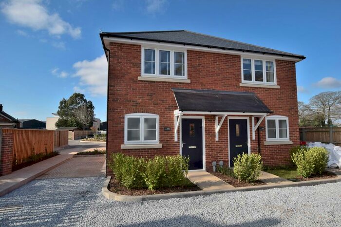 2 Bedroom Semi-Detached House To Rent In C Old Milton Road, New Milton, Hampshire., BH25