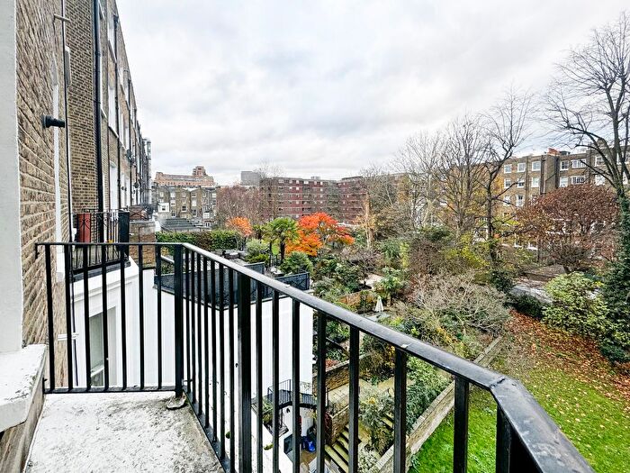 2 Bedroom Flat To Rent In Lexham Gardens, London, W8