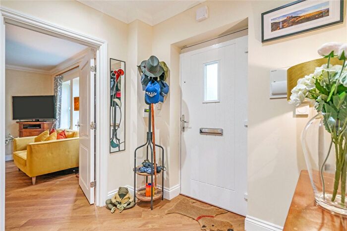 3 Bedroom Detached House For Sale In Redcliffe Place, Tunbridge Wells, Kent, TN2