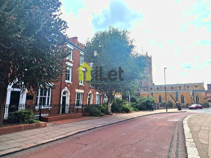 2 Bedroom Flat To Rent In St. Giles Terrace, Northampton, NN1