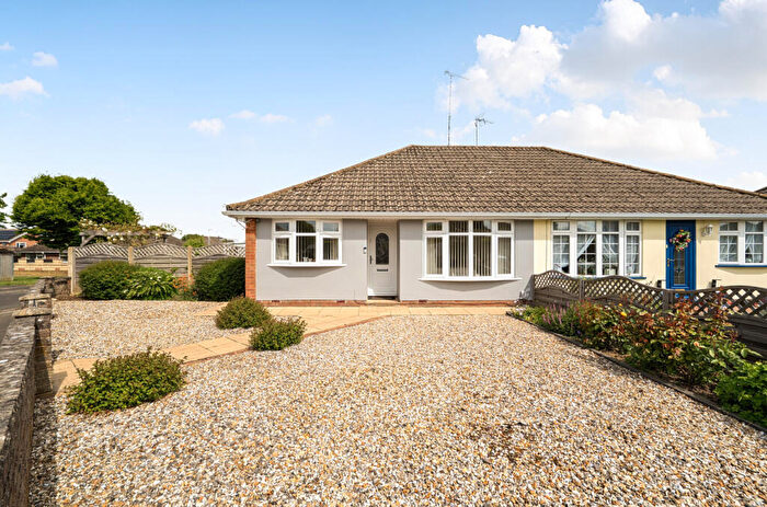 2 Bedroom Semi-Detached Bungalow For Sale In Kellsboro Avenue, Wroughton, Swindon, SN4