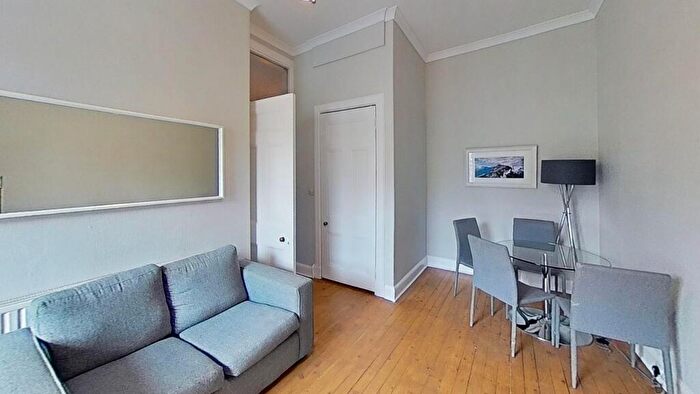 1 Bedroom Property To Rent In Hillside Street, Edinburgh, EH7