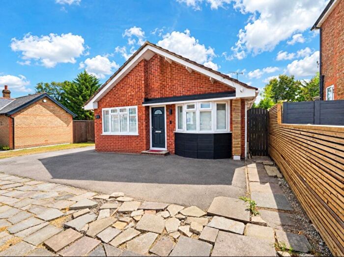2 Bedroom Detached Bungalow For Sale In Spa Road, Hockley, Essex, SS5