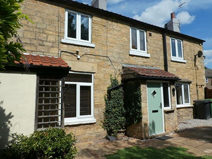 3 Bedroom Cottage To Rent In Highcliffe Terrace, Wetherby, LS22