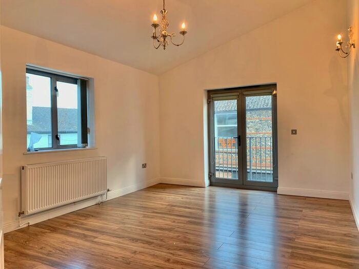 1 Bedroom Flat To Rent In The Gallery, Newmarket, CB8
