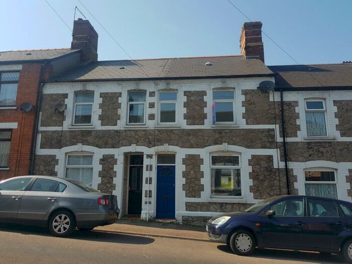 2 Bedroom House To Rent In Church Road, Barry, CF63