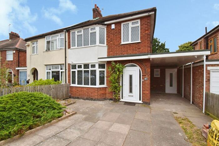 3 Bedroom Semi-Detached House For Sale In Orchard Road, Leicester, Leicestershire, LE4