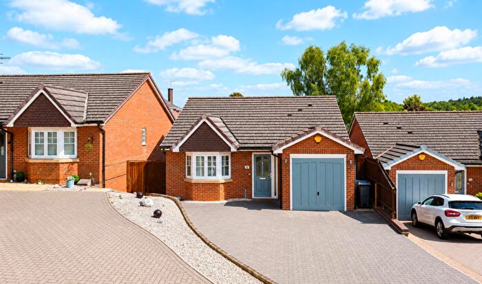 3 Bedroom Detached House For Sale In Gibbet Hill, Tividale, Oldbury, B69