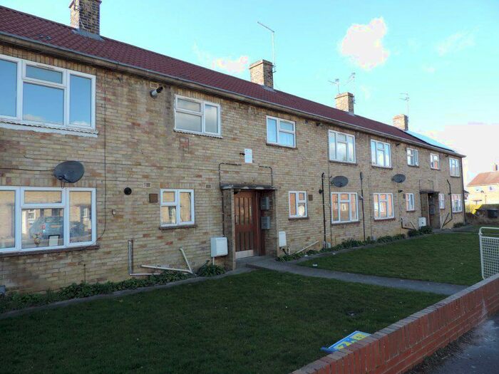 1 Bedroom Flat To Rent In Richmond Avenue, Walton, Peterborough, PE4