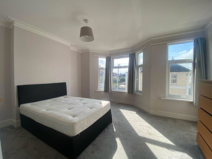 4 Bedroom Terraced House To Rent In Totterdown Street, London, SW17