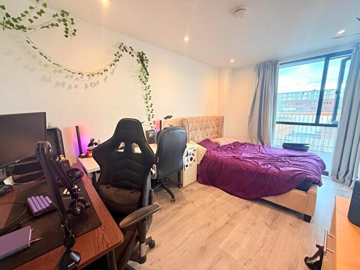 2 Bedroom Apartment To Rent In Camberley, GU15