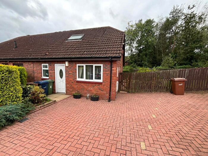 2 Bedroom Bungalow For Sale In Redwing Close, Ayton, Washington, Tyne & Wear, NE38
