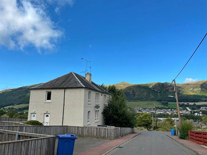 2 Bedroom Flat To Rent In School Terrace, Coalsnaughton, Tillicoultry, FK13