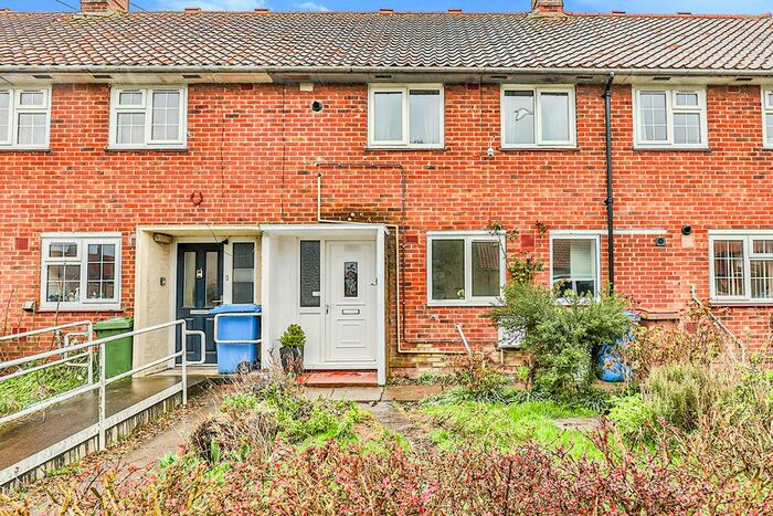 2 Bedroom Terraced House For Sale In Cranbeck Close, Bridlington, East Yorkshire, YO16