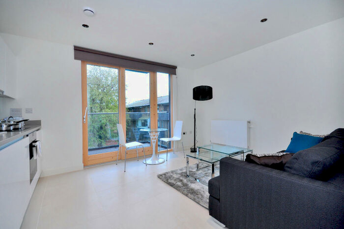 Studio To Rent In Binnacle House, Wapping Lane, London, E1W