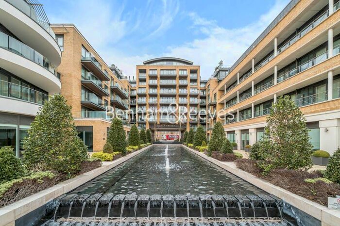 3 Bedroom Flat To Rent In Kew Bridge Road, Brentford, TW8