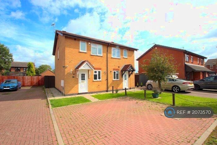 2 Bedroom Semi-Detached House To Rent In Moorland Road, Syston, Leicester, LE7